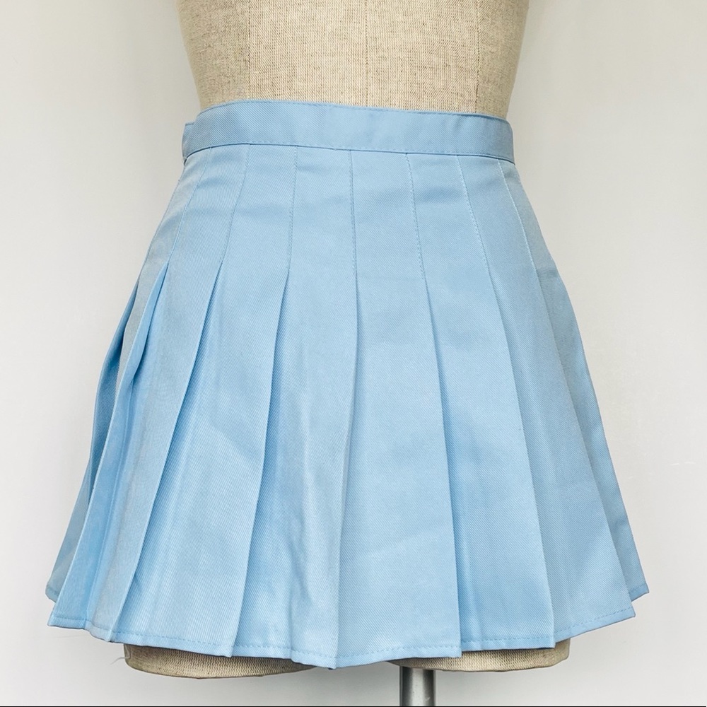 Doll Phase short tennis/pleated skirt